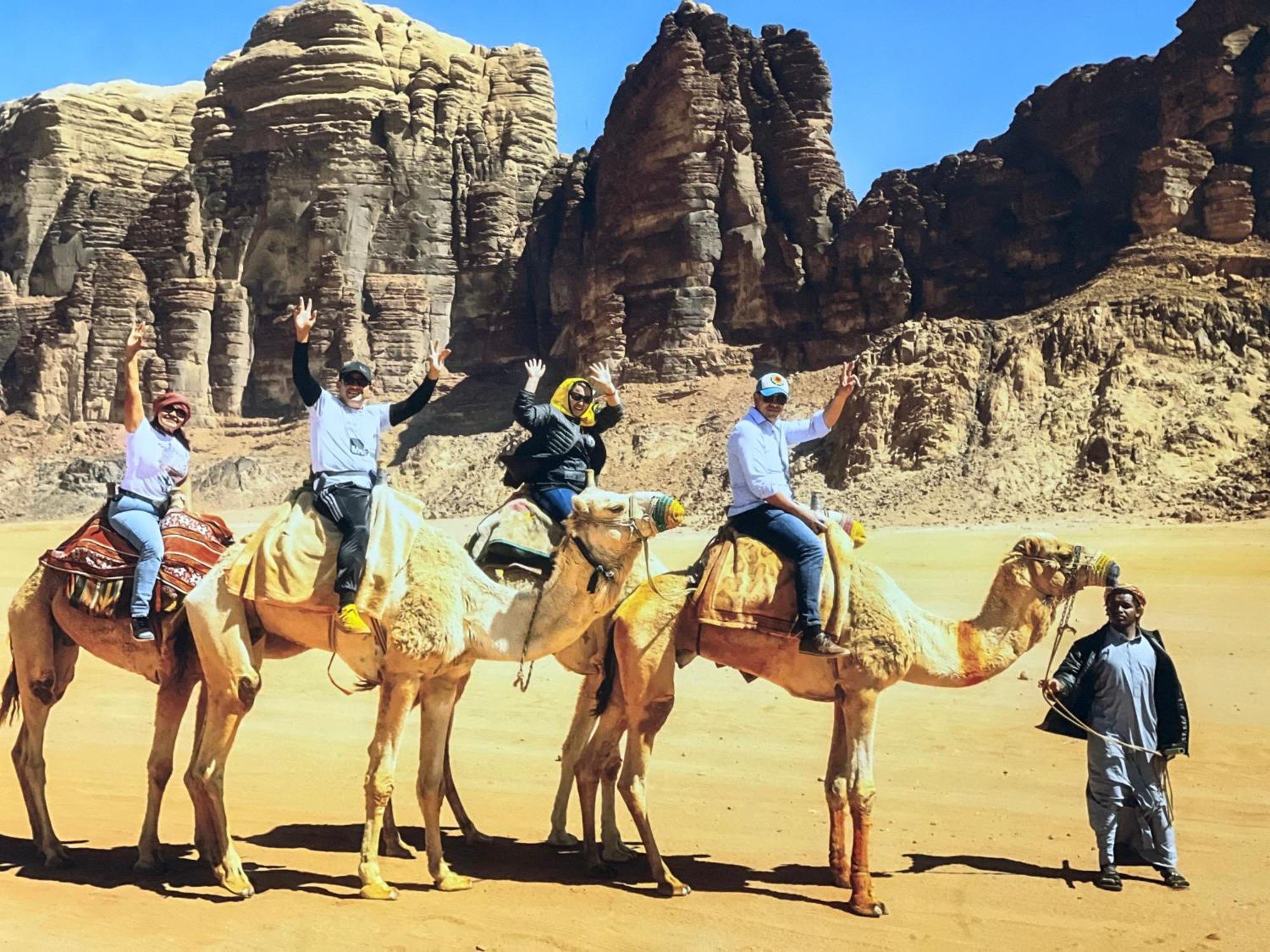 Magic Rum Hussen Wadi Rum Exteriör bild