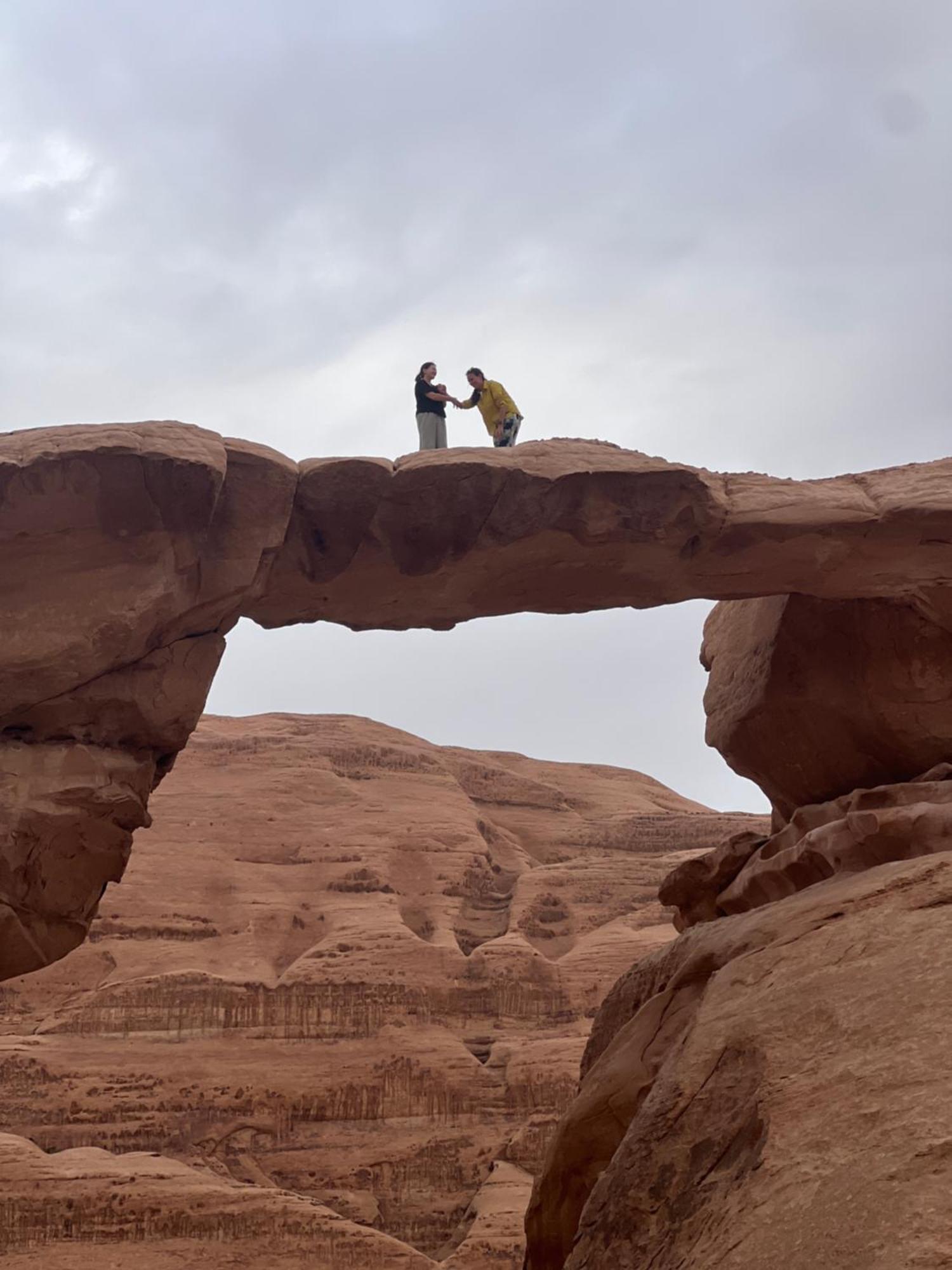 Magic Rum Hussen Wadi Rum Exteriör bild